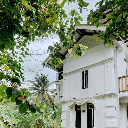 Hotel Watu House Dikwella Exterior foto