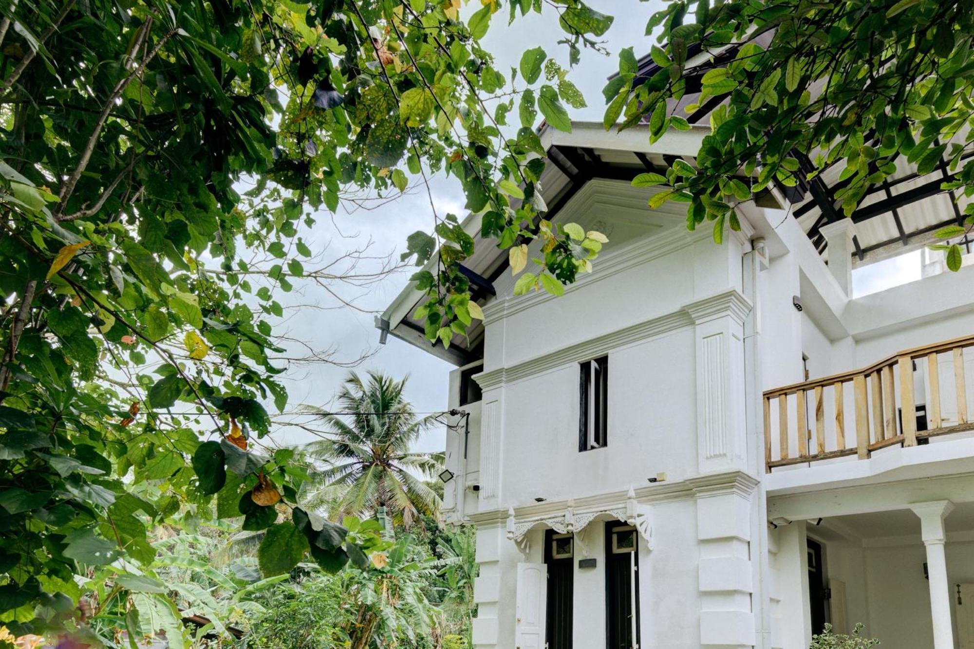 Hotel Watu House Dikwella Exterior foto